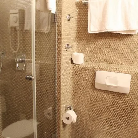 Hotel Steichele & Weinrestaurant 3*