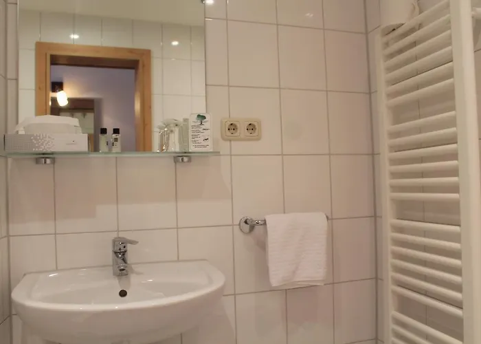Steichele & Weinrestaurant Hotel 3*