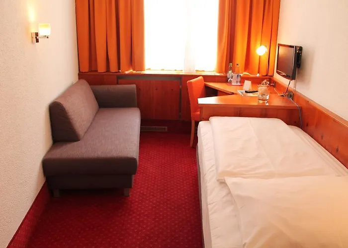Steichele & Weinrestaurant Hotel 3*